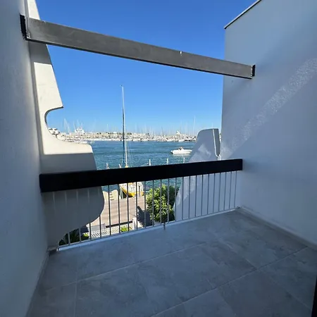 Marina T2 Et Port-camargue, Piscine Et Vue * Le Grau-du-Roi