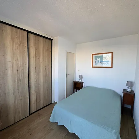 Marina T2 Et Port-camargue, Piscine Et Vue Appartement *